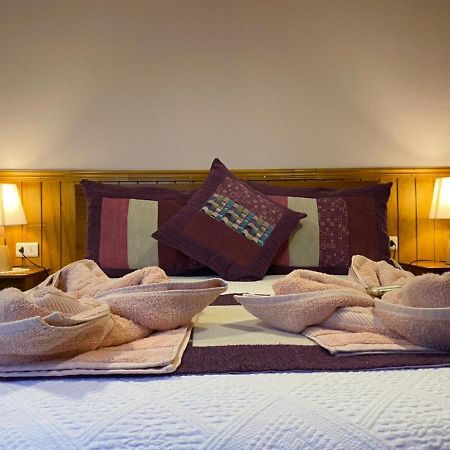 Hostal America En Puerto Natales Eksteriør bilde