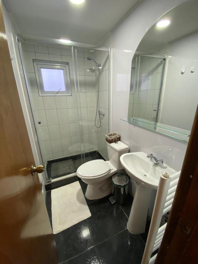 Hostal America En Puerto Natales Eksteriør bilde