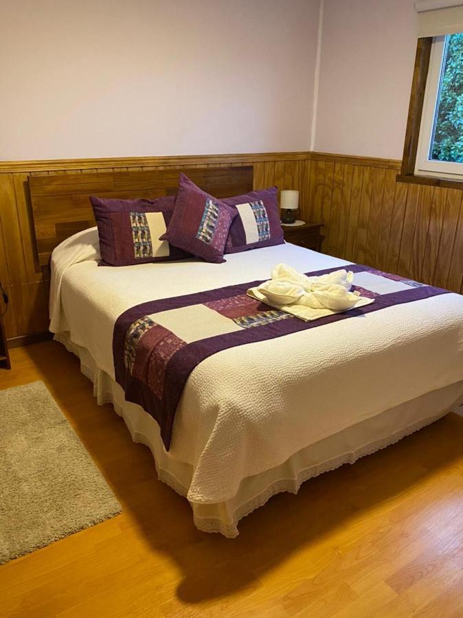 Hostal America En Puerto Natales Eksteriør bilde
