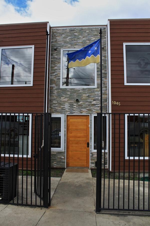 Hostal America En Puerto Natales Eksteriør bilde
